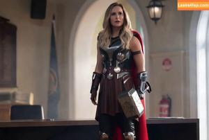 AI Generated Celebrity Nudes photo #1357