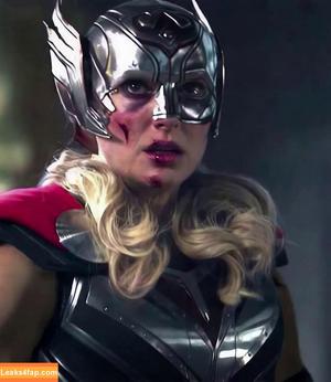 AI Generated Celebrity Nudes photo #1359