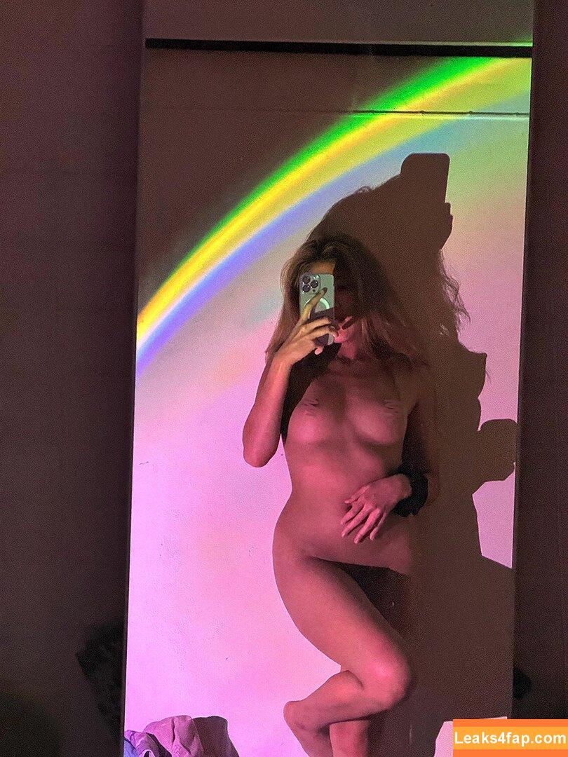 aiko_privat / aiko_love leaked photo photo #0005