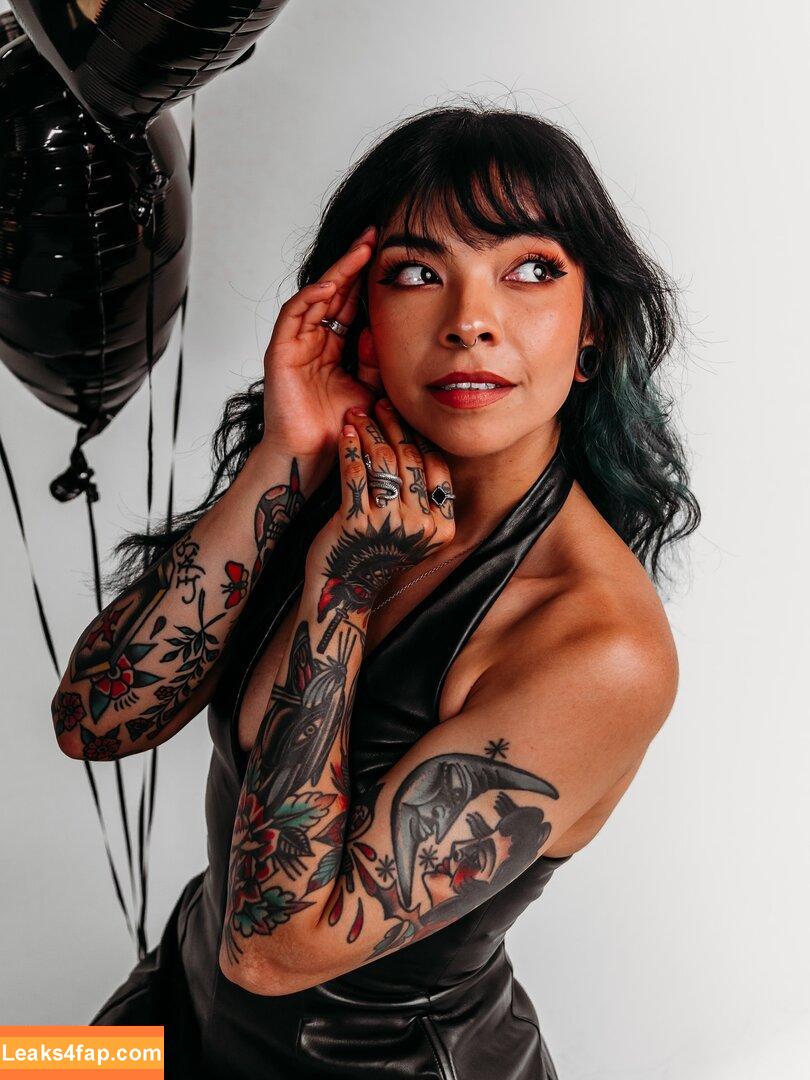AileenSenpaiReacts / Aileen Perez / Aileen Senpai / aileensenpai leaked photo photo #0021