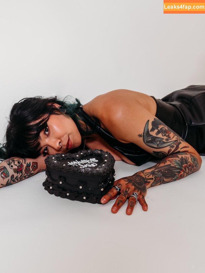 AileenSenpaiReacts / Aileen Perez / Aileen Senpai / aileensenpai leaked photo photo #0022