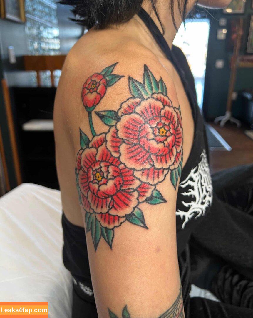 AileenSenpaiReacts / Aileen Perez / Aileen Senpai / aileensenpai слитое фото фото #0047