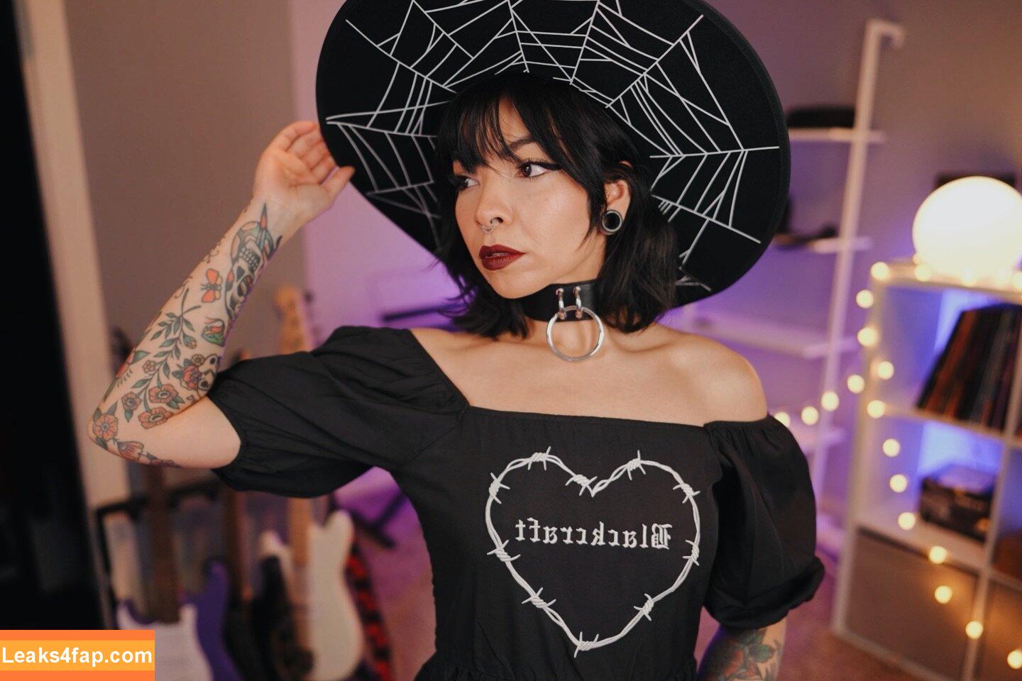 AileenSenpaiReacts / Aileen Perez / Aileen Senpai / aileensenpai слитое фото фото #0053