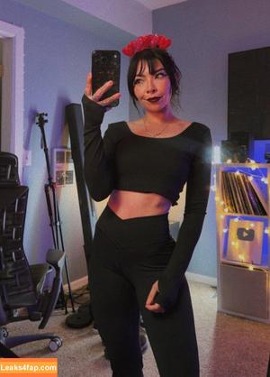 AileenSenpaiReacts photo #0048