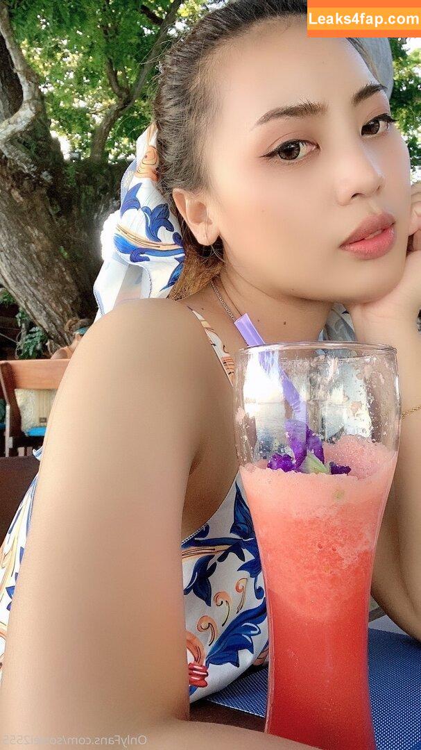 aileenth69 /  leaked photo photo #0025