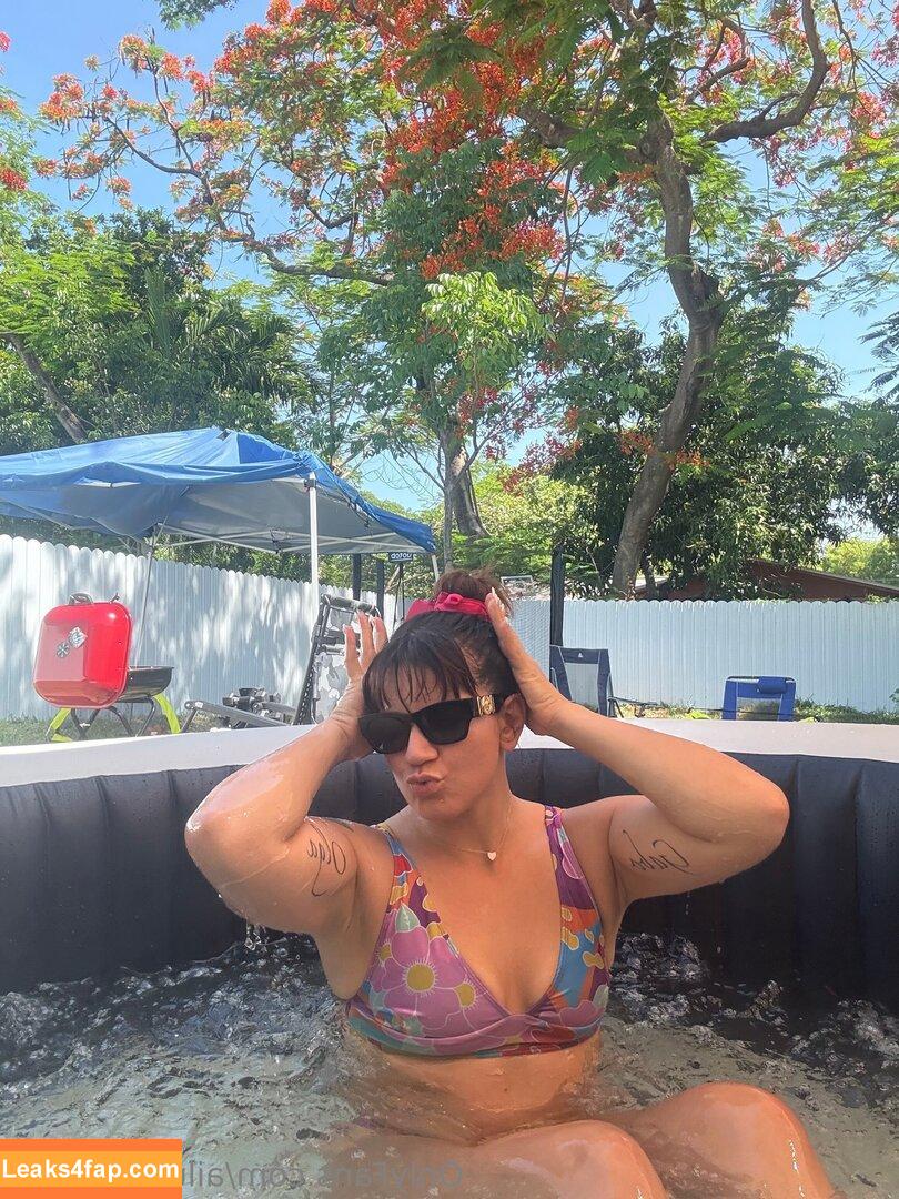 ailu.perez.ufc / ailinperezufc leaked photo photo #0132
