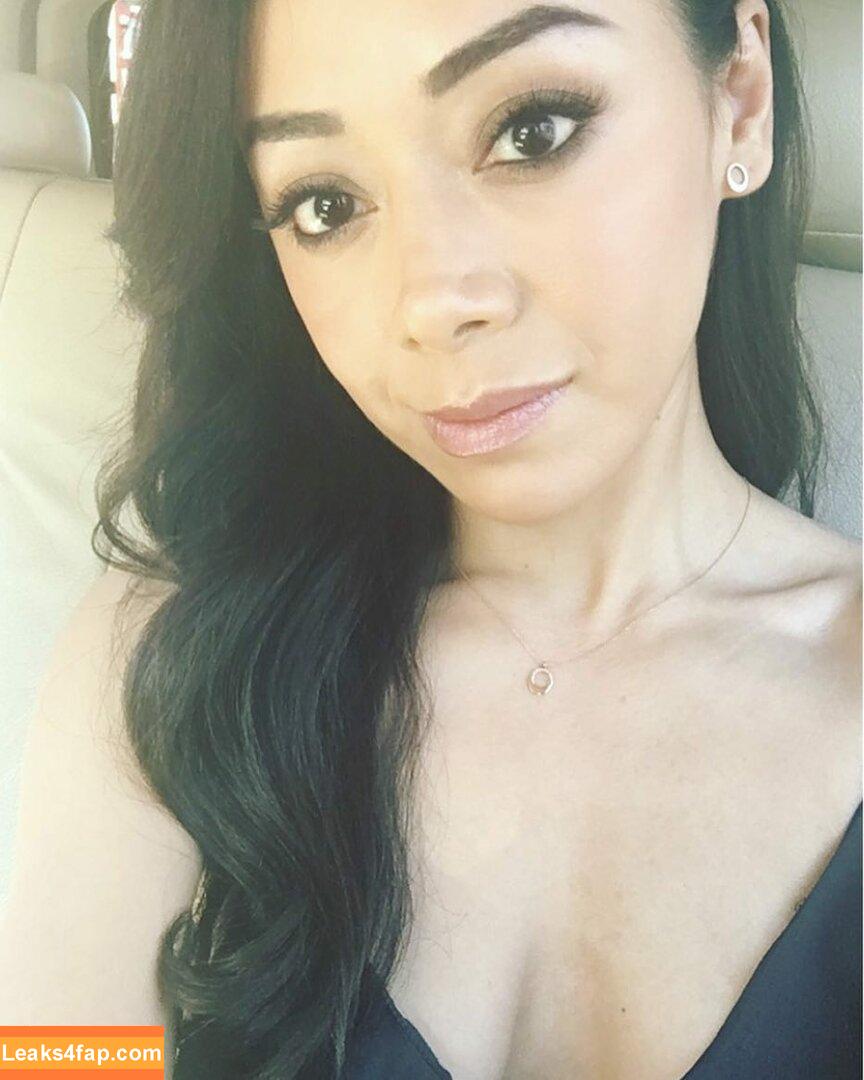 Aimee Garcia / aimeegarcia4realz / mexicancurls leaked photo photo #0175