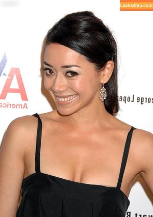 Aimee Garcia photo #0193