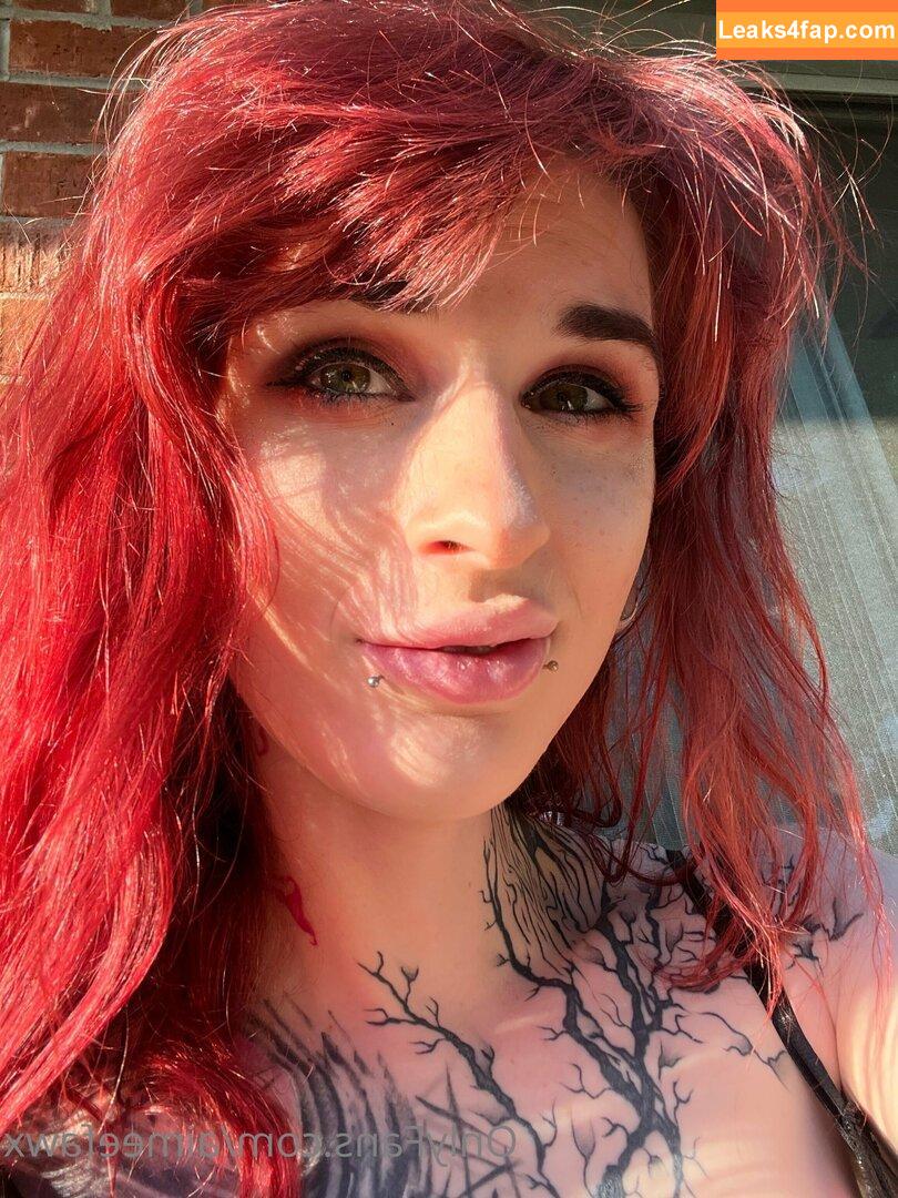 aimeefawx / emotrashkitty leaked photo photo #0017