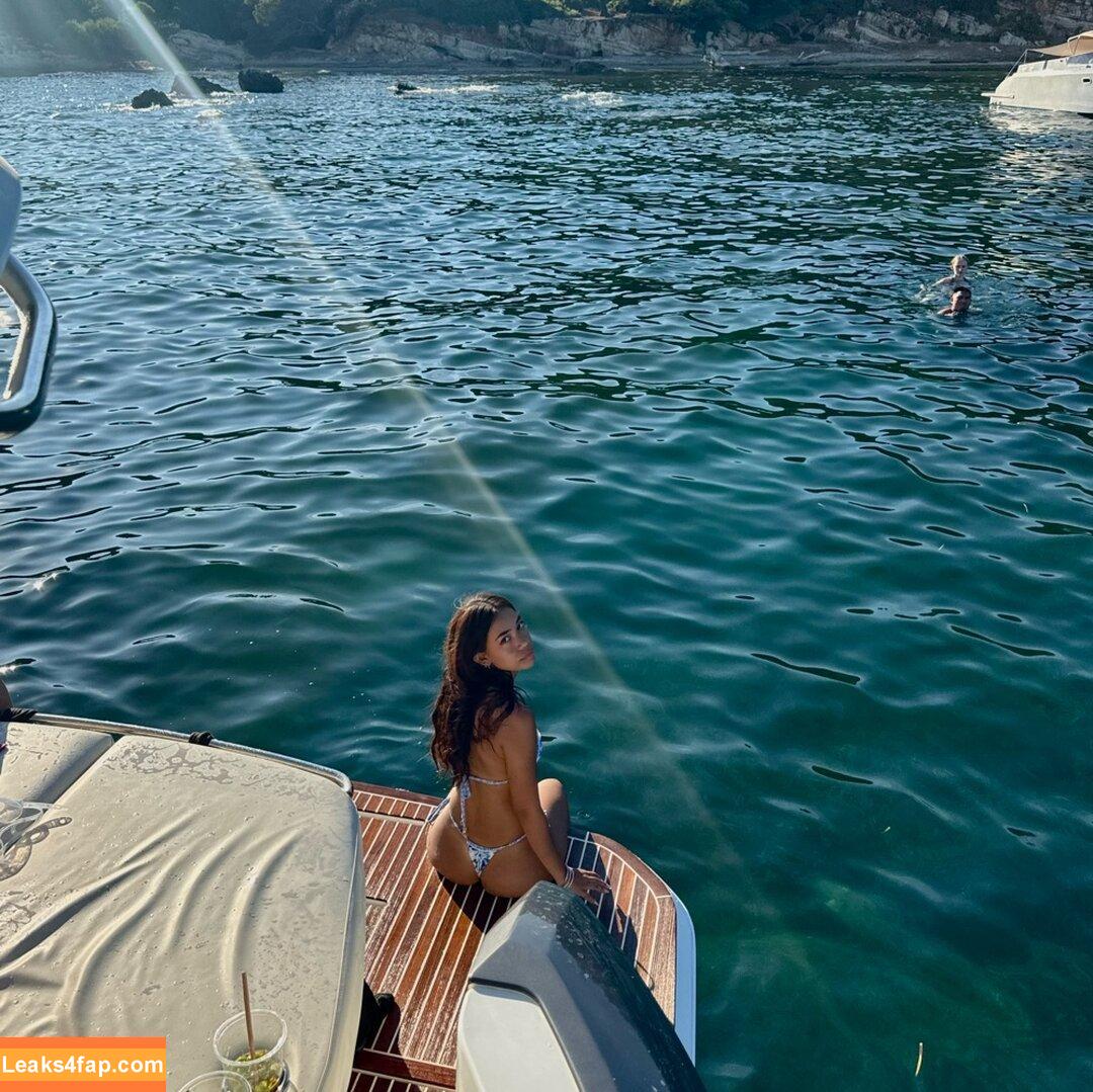 aimeejaihall leaked photo photo #0185