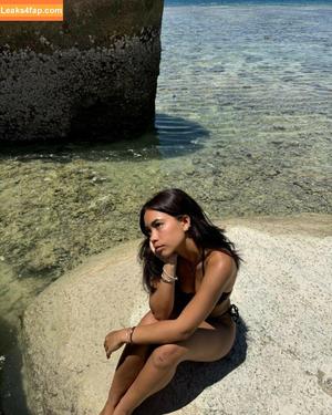 aimeejaihall photo #0020