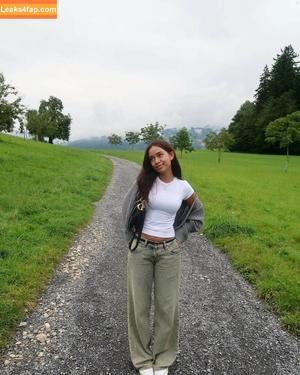 aimeejaihall photo #0054
