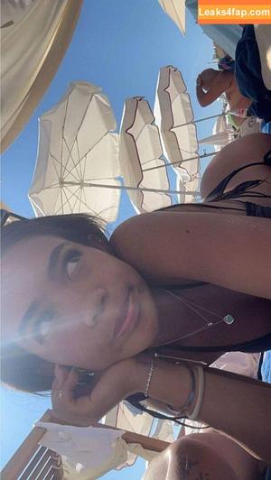 aimeejaihall фото #0206