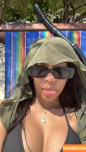 aimeejaihall фото #0208