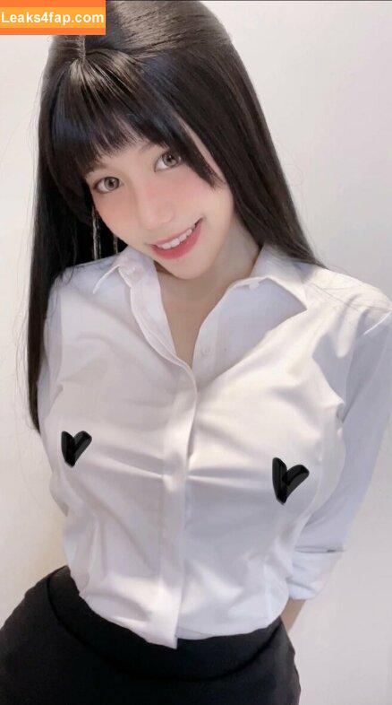 Ain Nguyen / ainnguyen / i_aint_nguyen / iaintnguyen leaked photo photo #0103