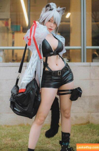 Ain Nguyen / ainnguyen / i_aint_nguyen / iaintnguyen leaked photo photo #0276