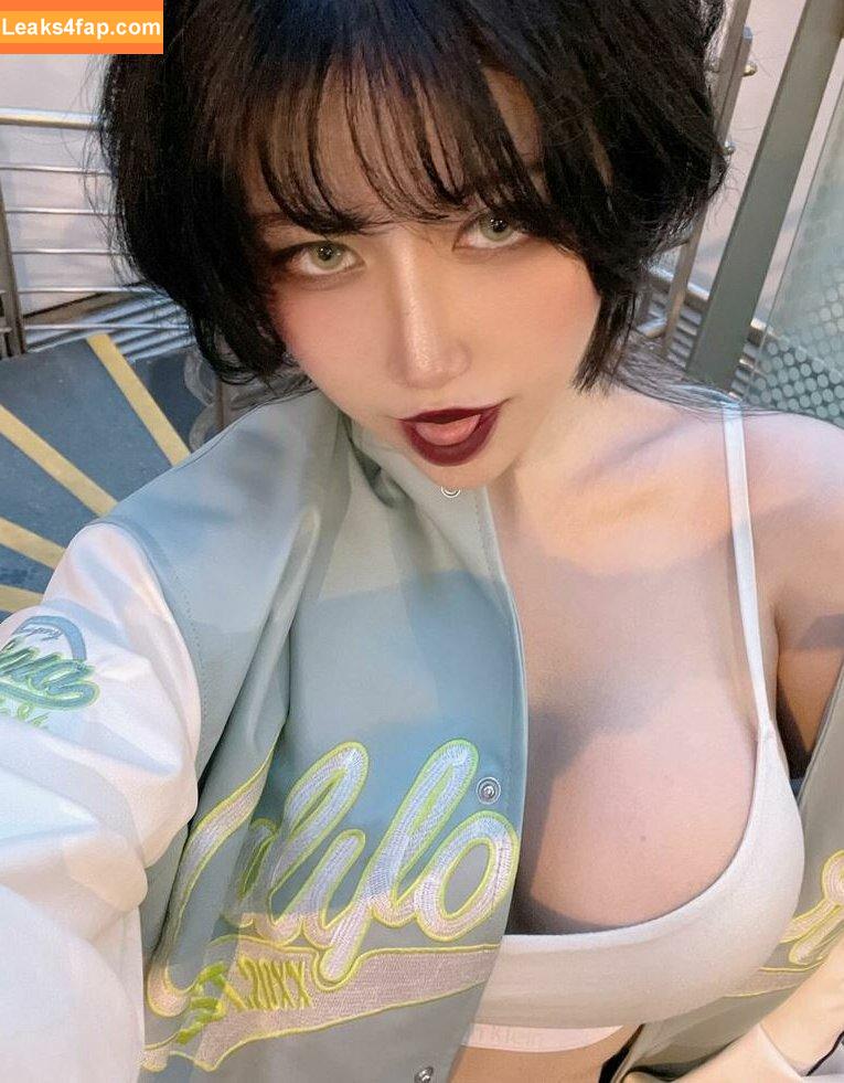 Ain Nguyen / ainnguyen / i_aint_nguyen / iaintnguyen leaked photo photo #0758