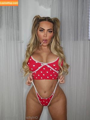 Aisleyne photo #0264