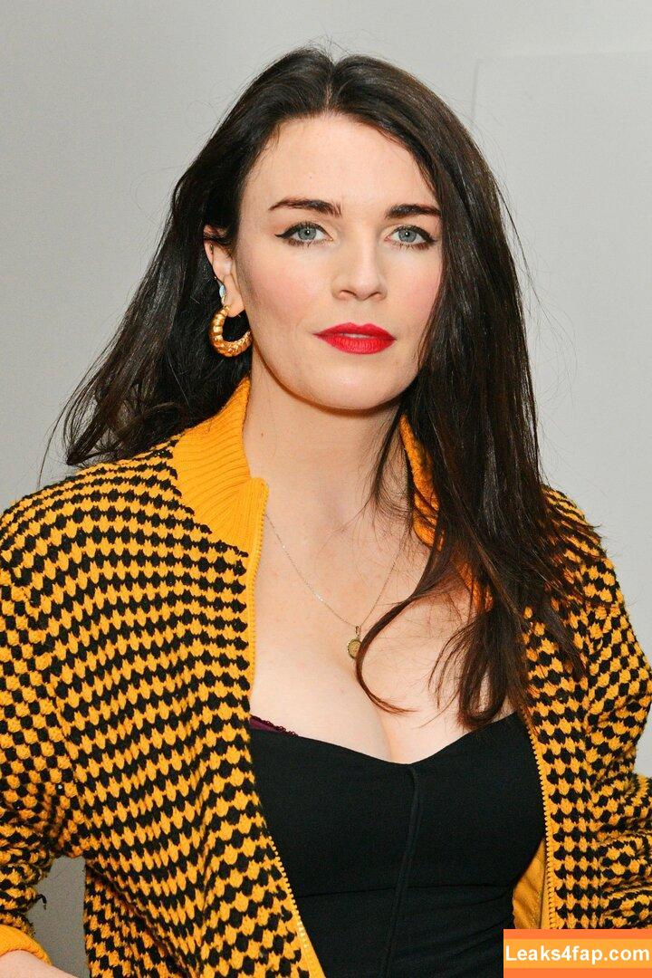 Aisling Bea / baby_aisling / weemissbea leaked photo photo #0089