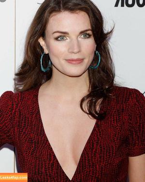 Aisling Bea photo #0039