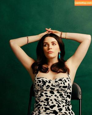 Aisling Bea photo #0056