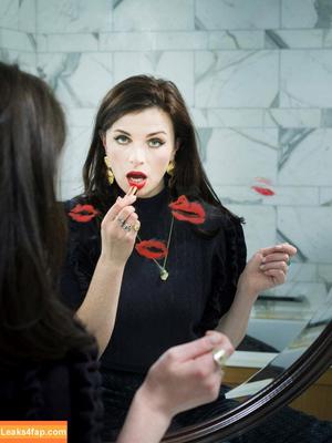 Aisling Bea photo #0062