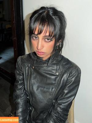 Aislinn Ritchie фото #0057