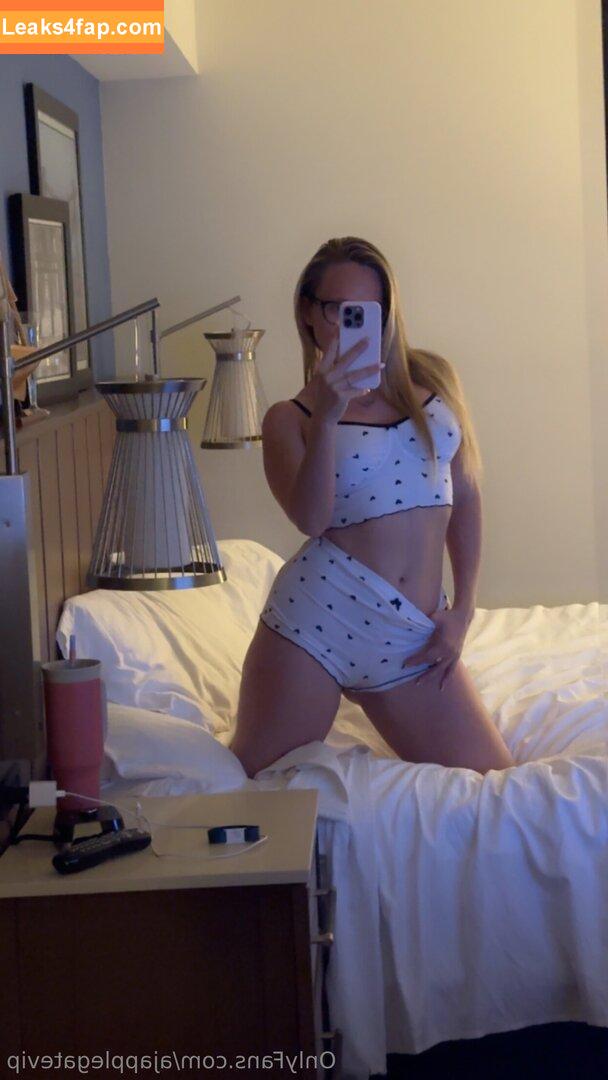 ajapplegatevip / realajapplegate leaked photo photo #0069