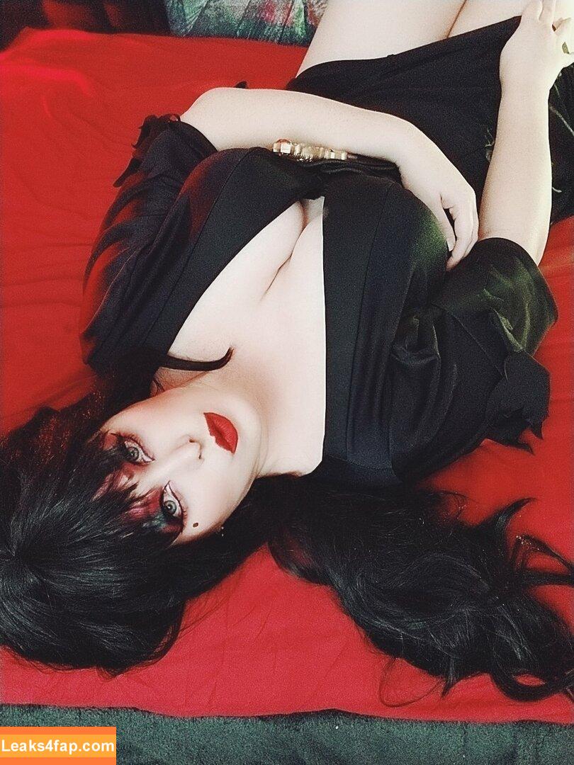 AkiFae | MissFayeFoxx | MissFayeCosplay / akifae_ leaked photo photo #0027