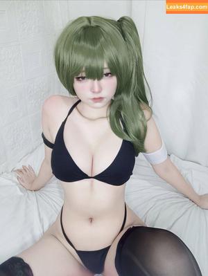 Akihira photo #0036