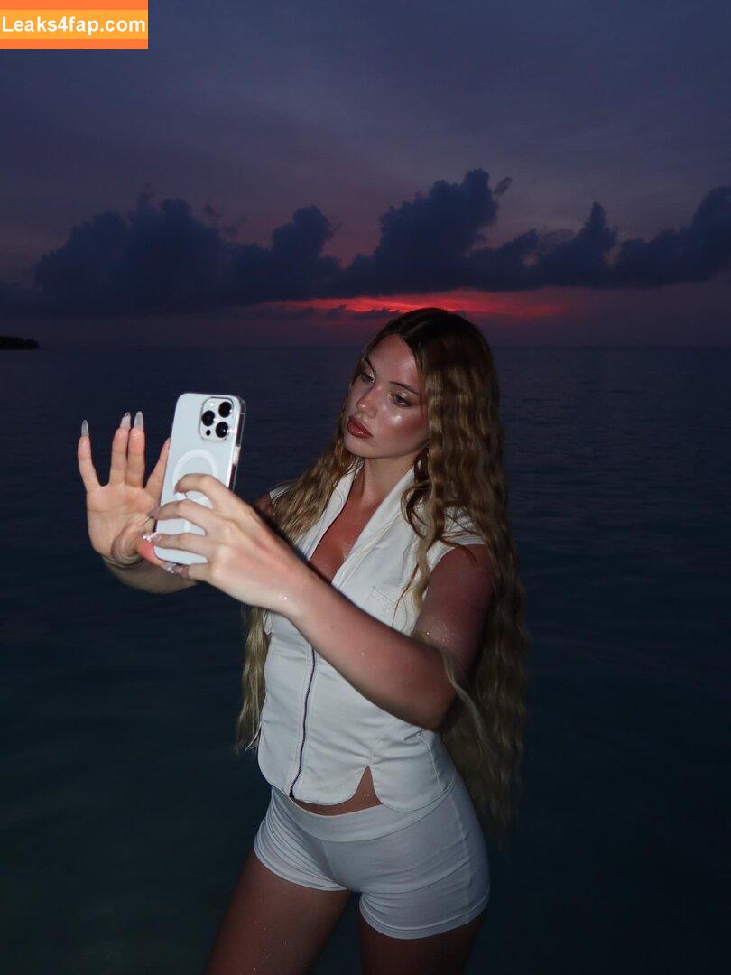 akyuliych / anna.utka22 leaked photo photo #0366