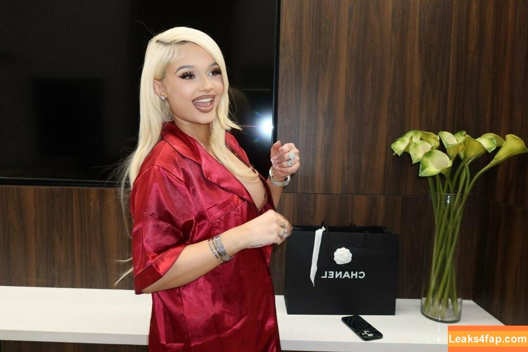 Alabama Barker / alabamaluellabarker leaked photo photo #0122