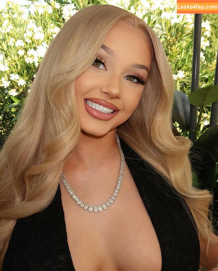 Alabama Barker / alabamaluellabarker leaked photo photo #0136