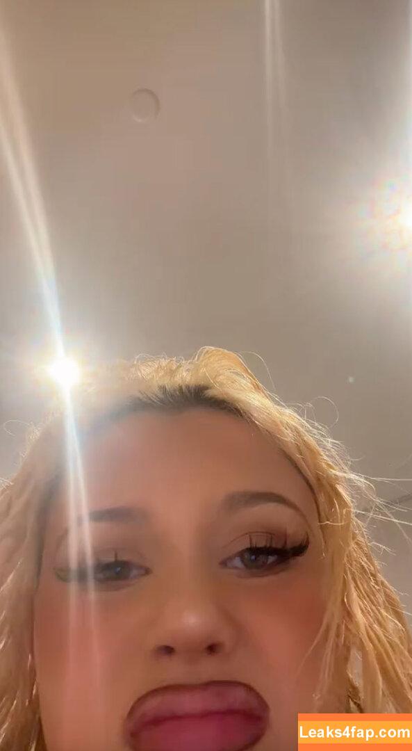 Alabama Barker / alabamaluellabarker leaked photo photo #0271