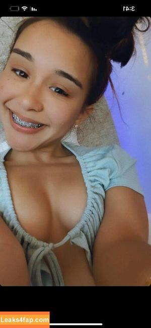 Alahna Ly photo #0030