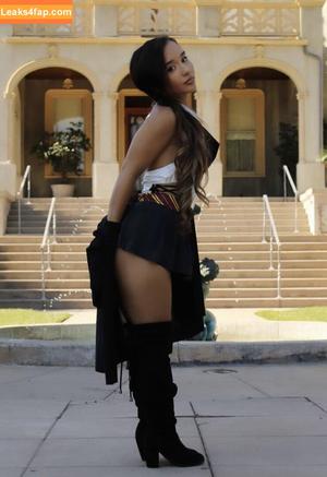 Alahna Ly photo #0059