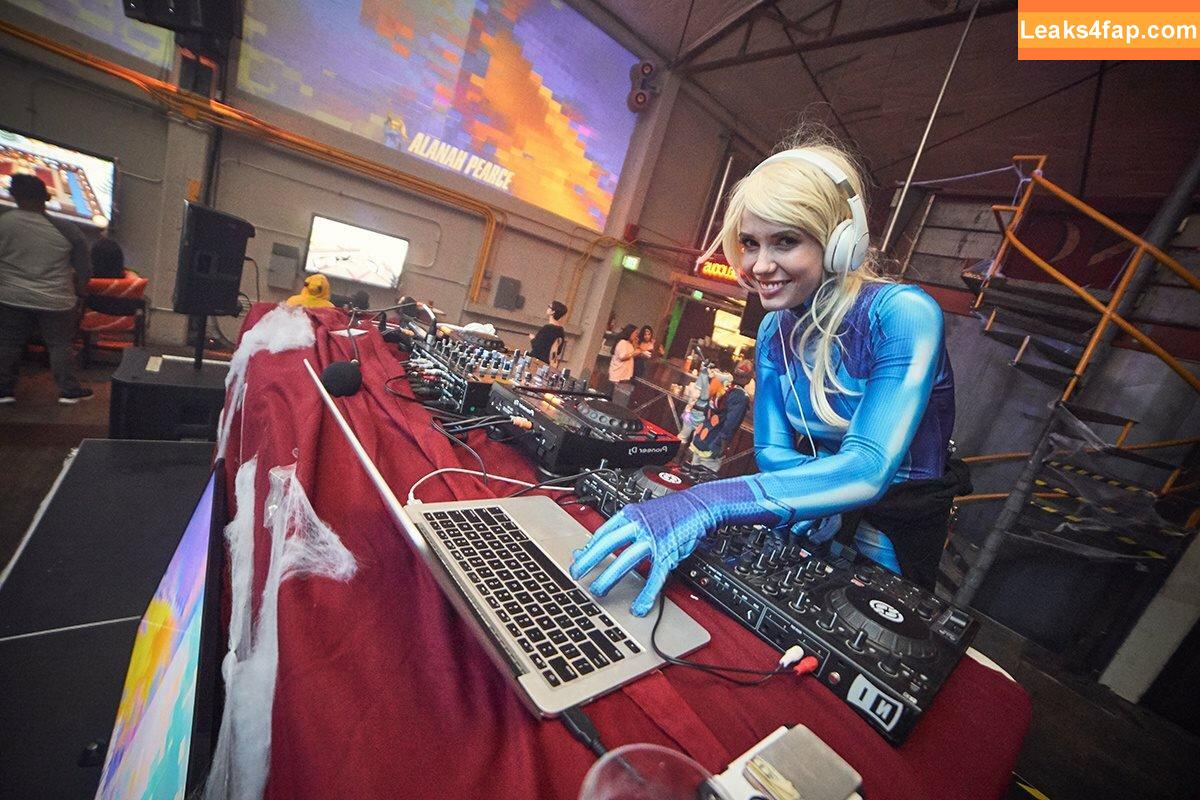 Alanah Pearce / charalanahzard leaked photo photo #0713