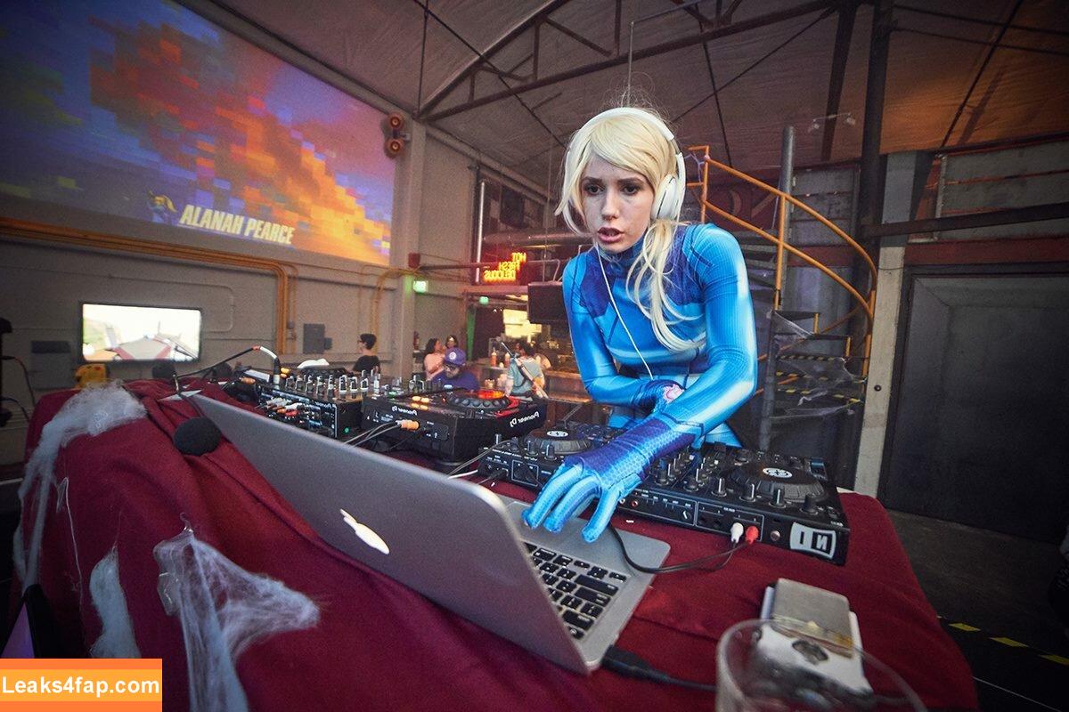 Alanah Pearce / charalanahzard leaked photo photo #0719