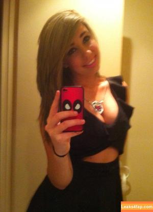 Alanah Pearce photo #0007