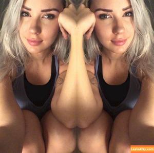 Alanah Pearce photo #0033