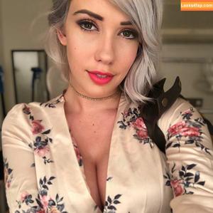 Alanah Pearce photo #0038