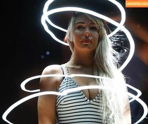 Alanah Pearce photo #0065