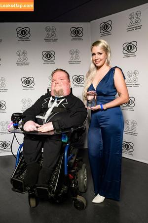 Alanah Pearce photo #0085