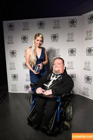 Alanah Pearce photo #0090