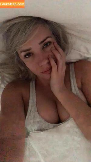 Alanah Pearce photo #0121