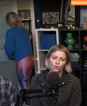 Alanah Pearce photo #0524