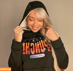 Alanah Pearce photo #0537