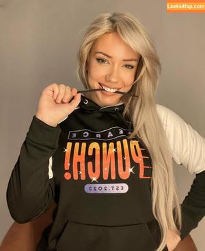 Alanah Pearce photo #0540