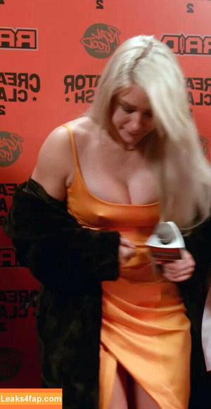 Alanah Pearce photo #0570