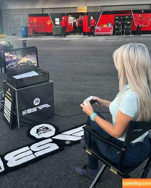 Alanah Pearce photo #0760